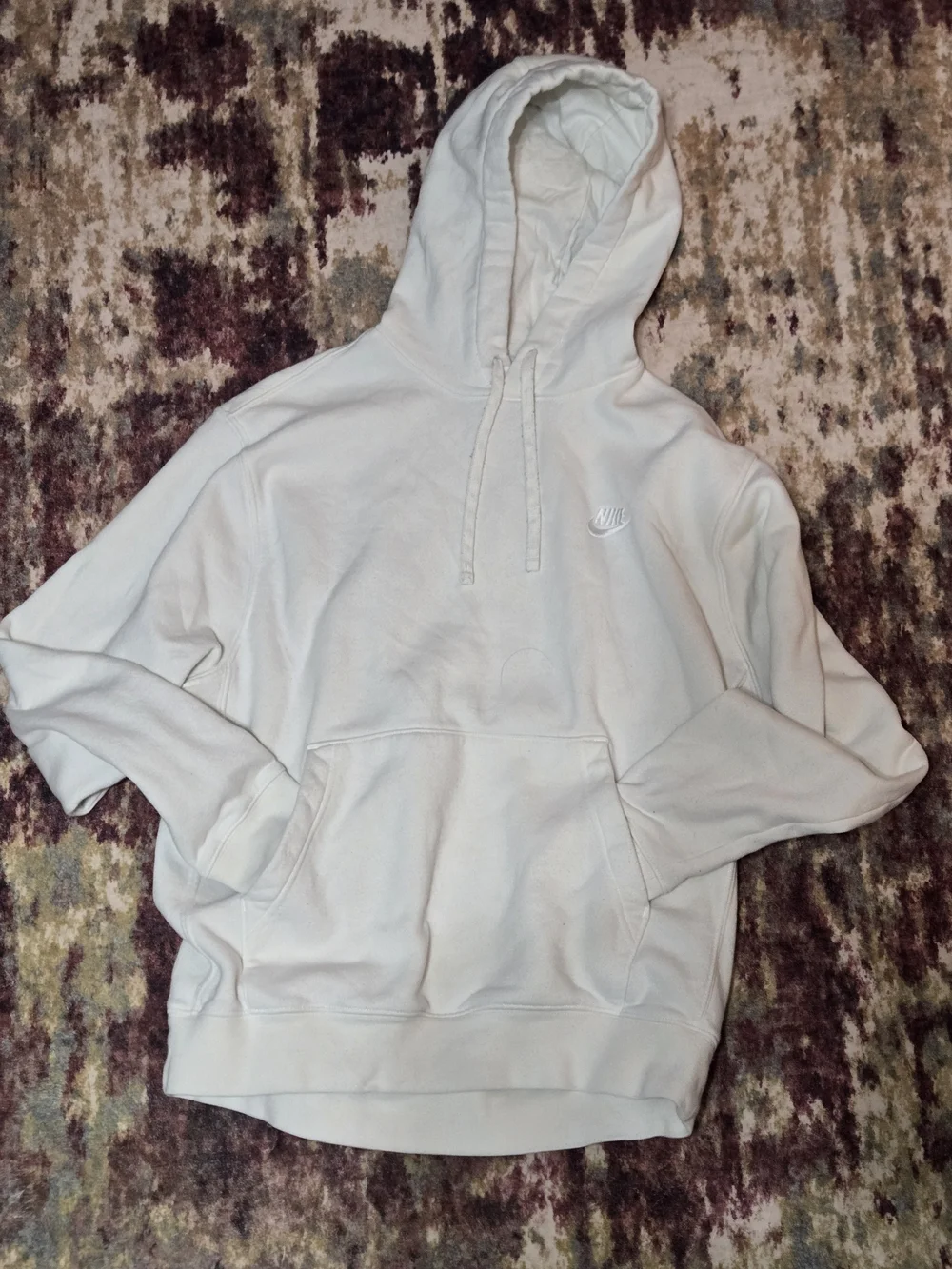 Nike Men’s White Pullover Hoodie